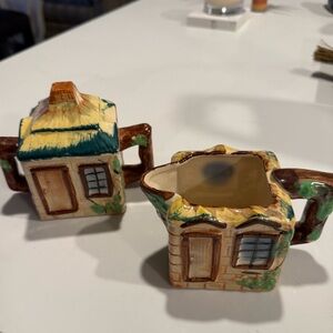 Vintage Hand Painted Keele Street Pottery